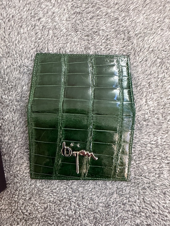 Saint Laurent Calfskin Crocodile Embossed Monogram Credit  Dark Green Croc-Embossed Leather Card Holder with Signature Script